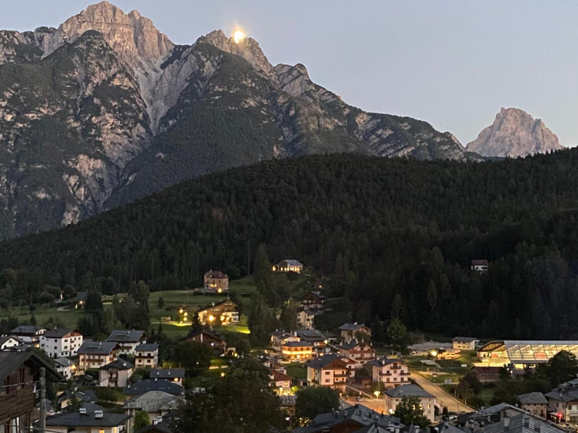 Reggia Al Sole Daire Pieve di Cadore Dış mekan fotoğraf